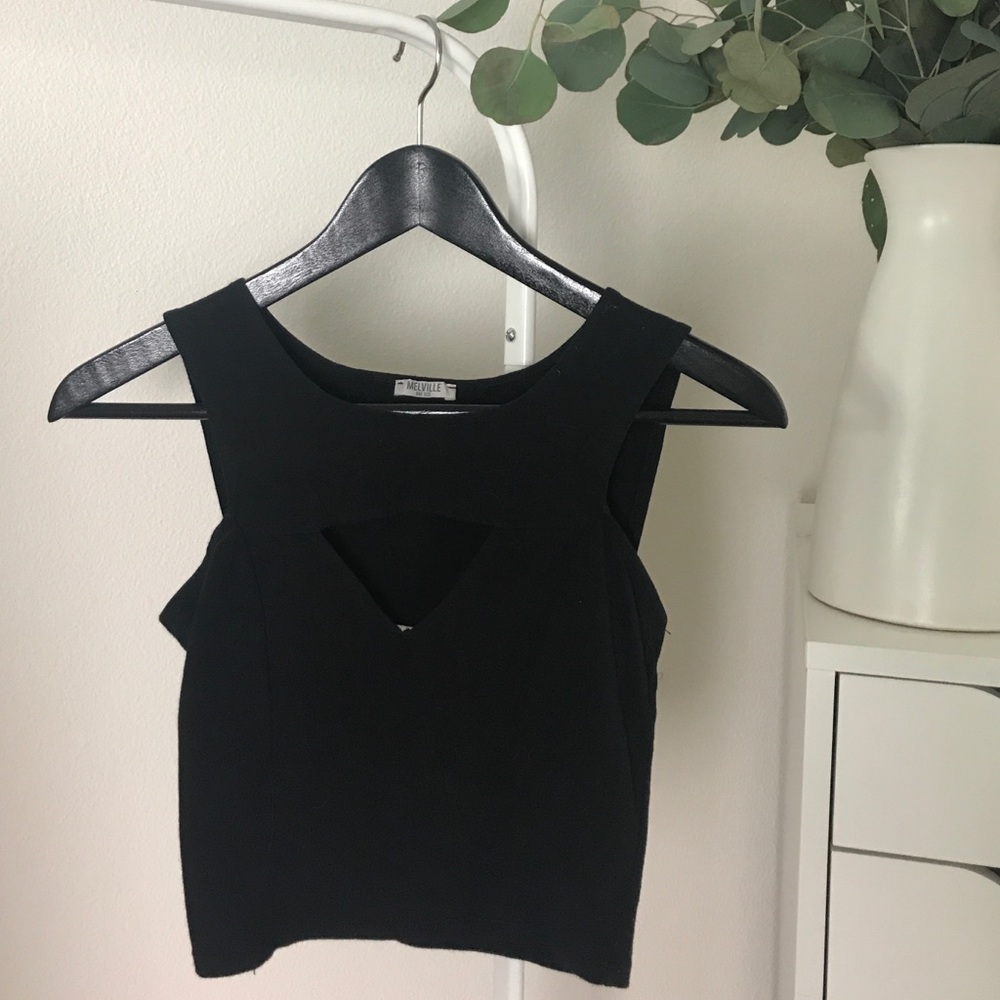 Black Cut Out Cropped Tank